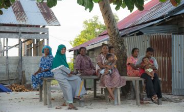 Foto: Penduduk desa di Kabupaten Seram Bagian Timur (Dokumentasi Yayasan BaKTI)