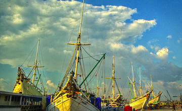Pelabuhan Paotere di Makassar. <br>Foto: Yusuf Ahmad/Yayasan BaKTI 