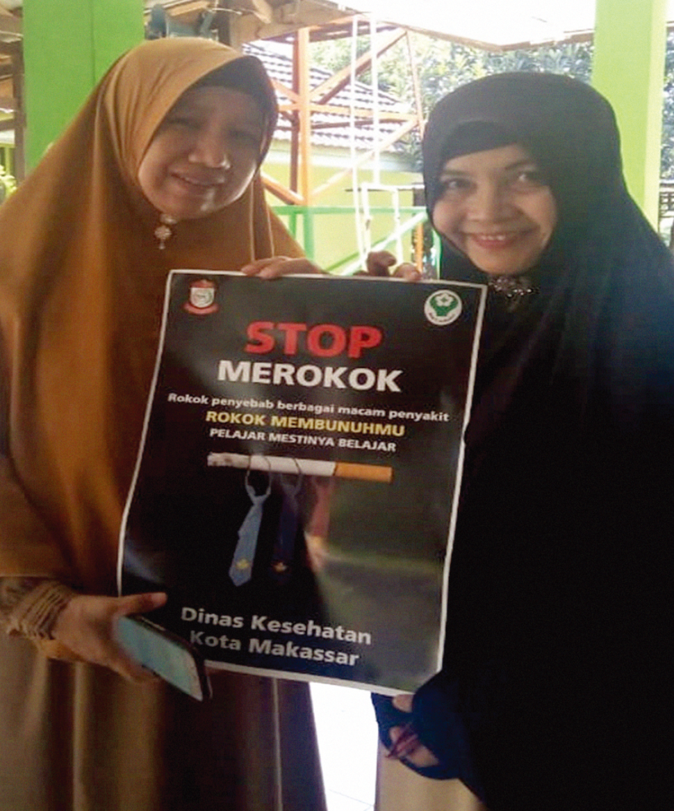 Poster kampanye anti rokok untuk sekolah (Dinkes Kota Makassar) 