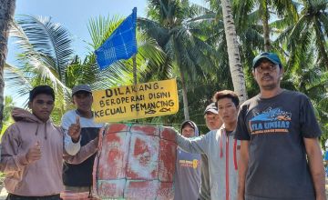 Salah satu implementasi program CEPF dan Burung Indonesia adalah pelaksanaan buka-tutup kawasan laut sementara di perairan Pulau Langkai-Lanjukang, yang dilaksanakan Yayasan Konservasi Laut (YKL) Indonesia. <Foto> Wahyu Chandra/Mongabay Indonesia.