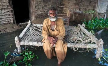 Banyak dari jutaan orang yang terkena dampak banjir 2022 di Pakistan sudah hidup dalam kemiskinan. <br> Foto: Gideon Mendel For Action Aid/ In Pictures/Corbis via Getty Images
